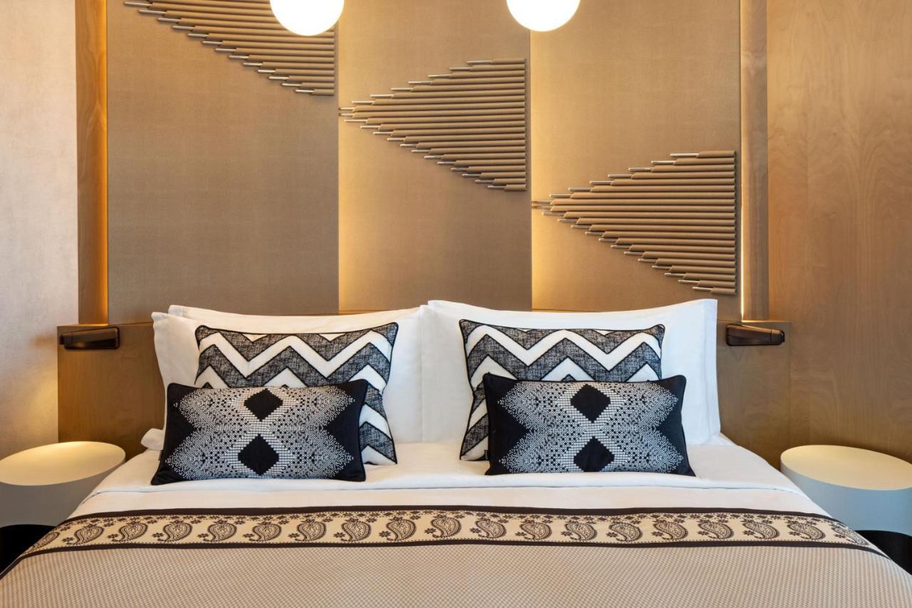 Paragraph Freedom Square, A Luxury Collection Hotel, Tbilisi Exterior photo