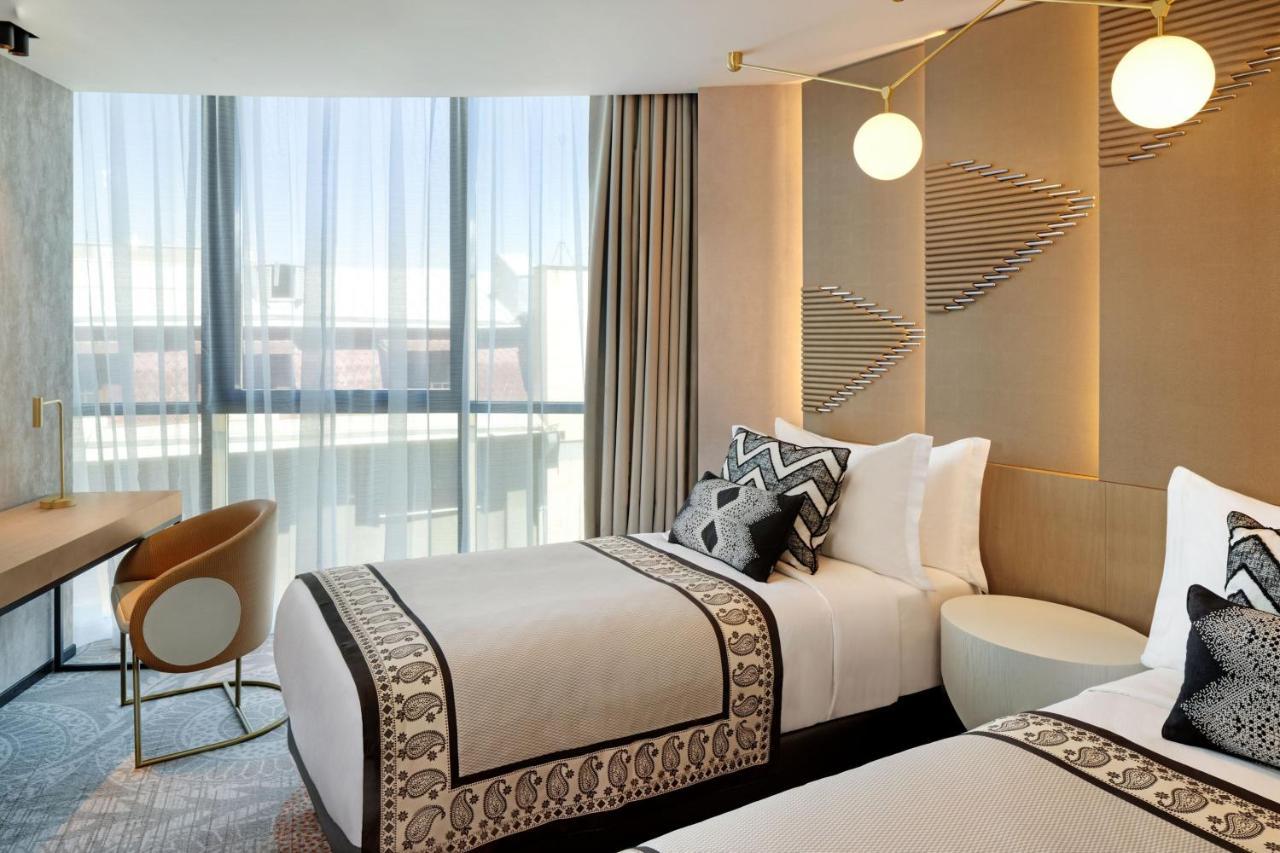 Paragraph Freedom Square, A Luxury Collection Hotel, Tbilisi Exterior photo