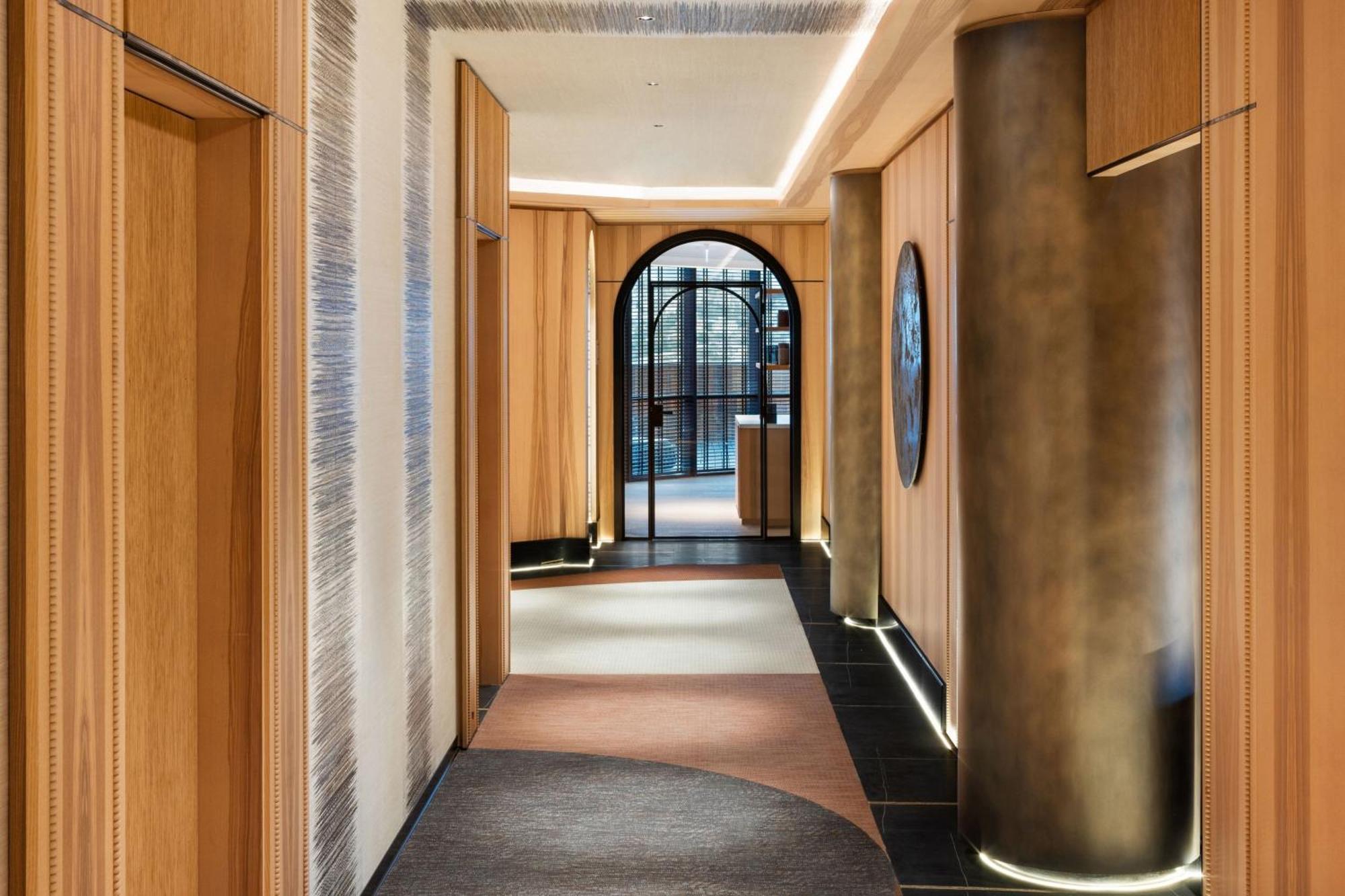 Paragraph Freedom Square, A Luxury Collection Hotel, Tbilisi Exterior photo