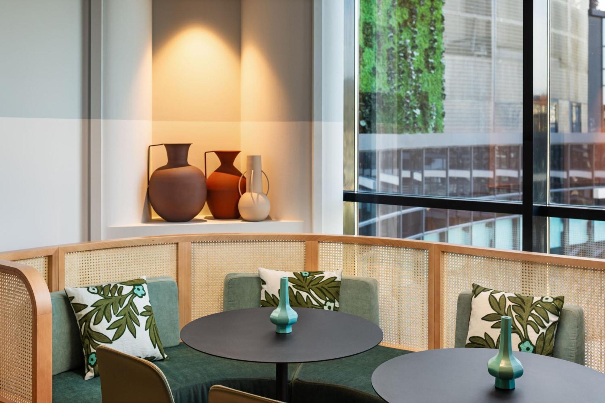 Paragraph Freedom Square, A Luxury Collection Hotel, Tbilisi Exterior photo