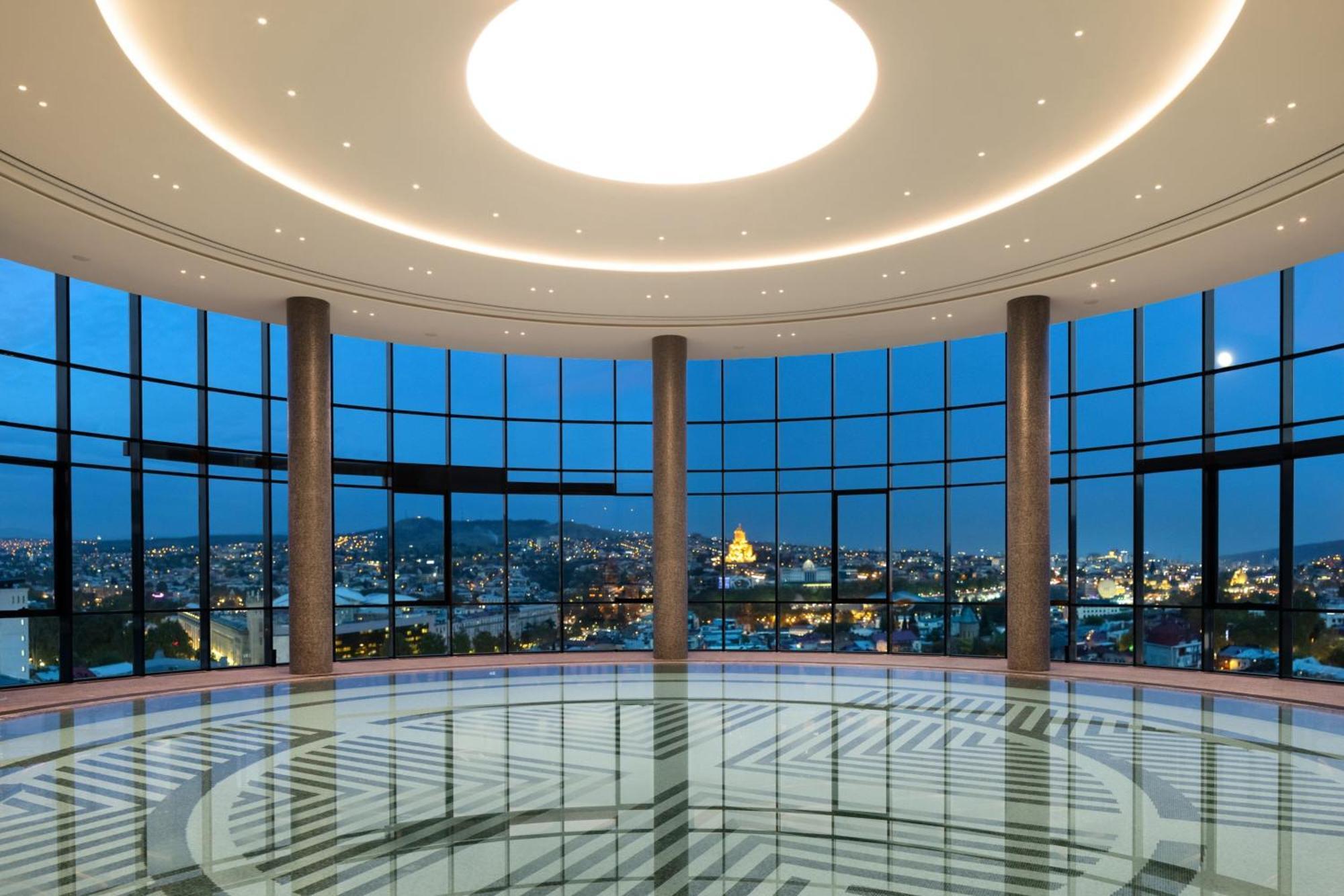 Paragraph Freedom Square, A Luxury Collection Hotel, Tbilisi Exterior photo
