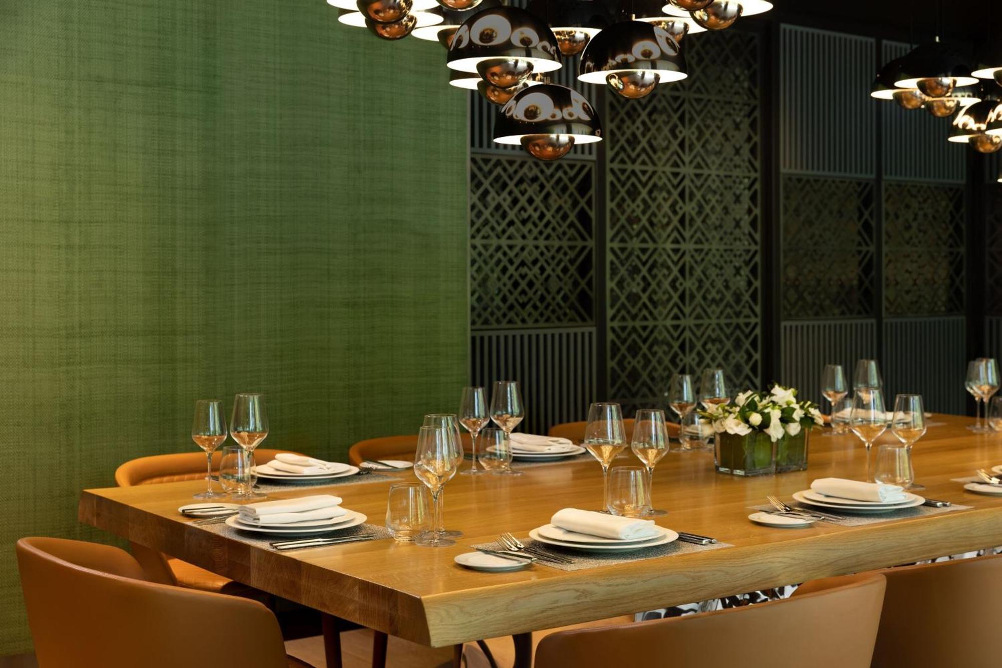 Paragraph Freedom Square, A Luxury Collection Hotel, Tbilisi Exterior photo
