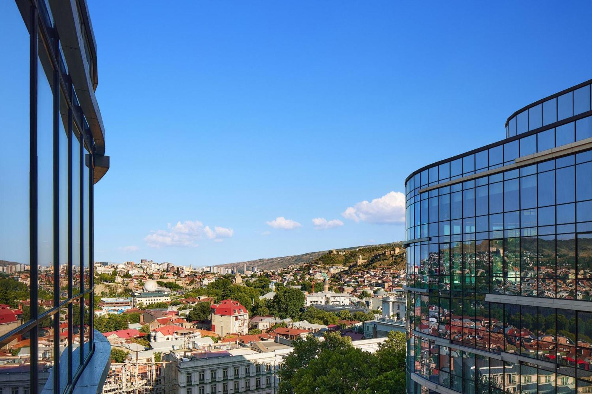 Paragraph Freedom Square, A Luxury Collection Hotel, Tbilisi Exterior photo
