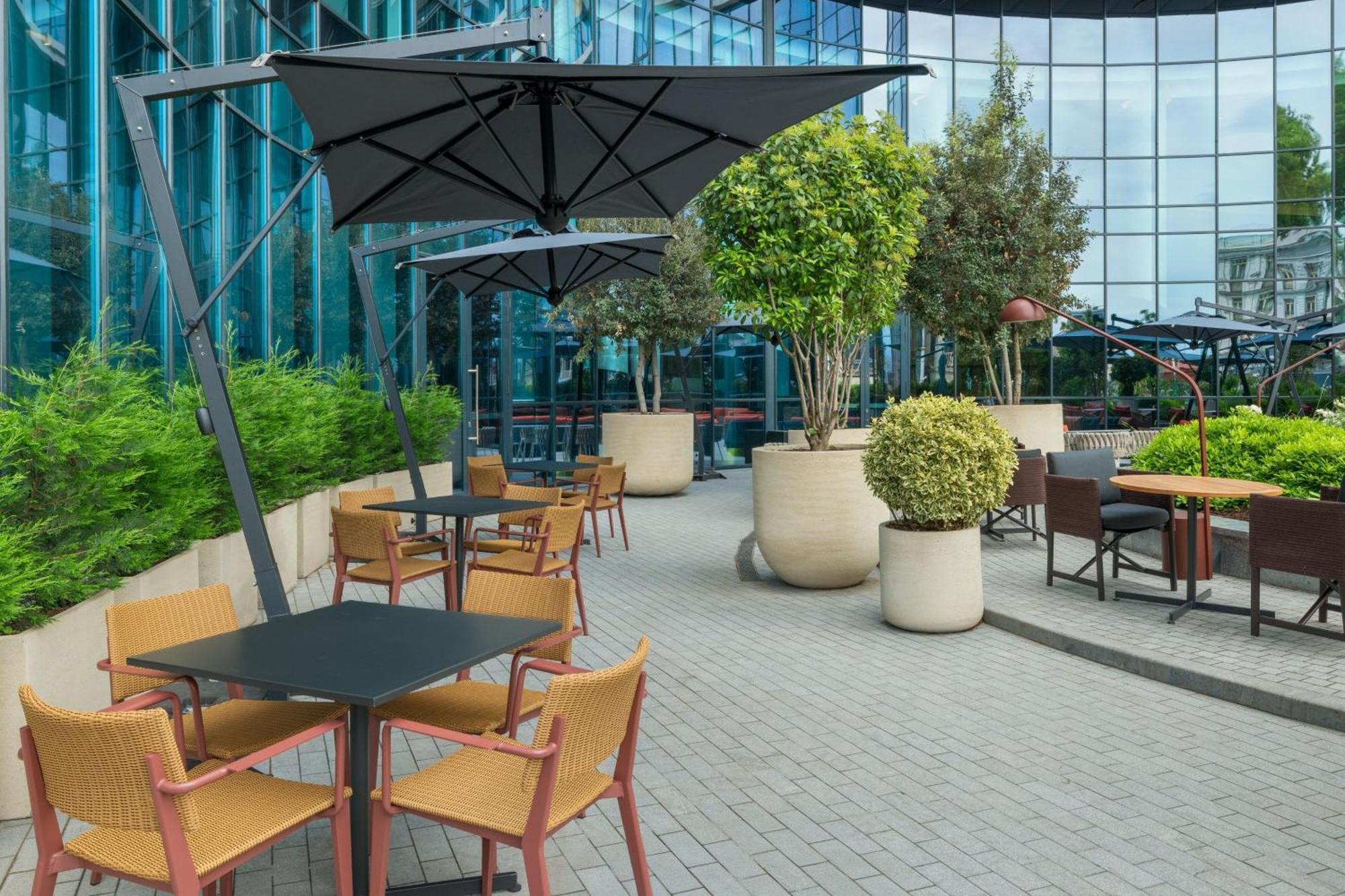Paragraph Freedom Square, A Luxury Collection Hotel, Tbilisi Exterior photo