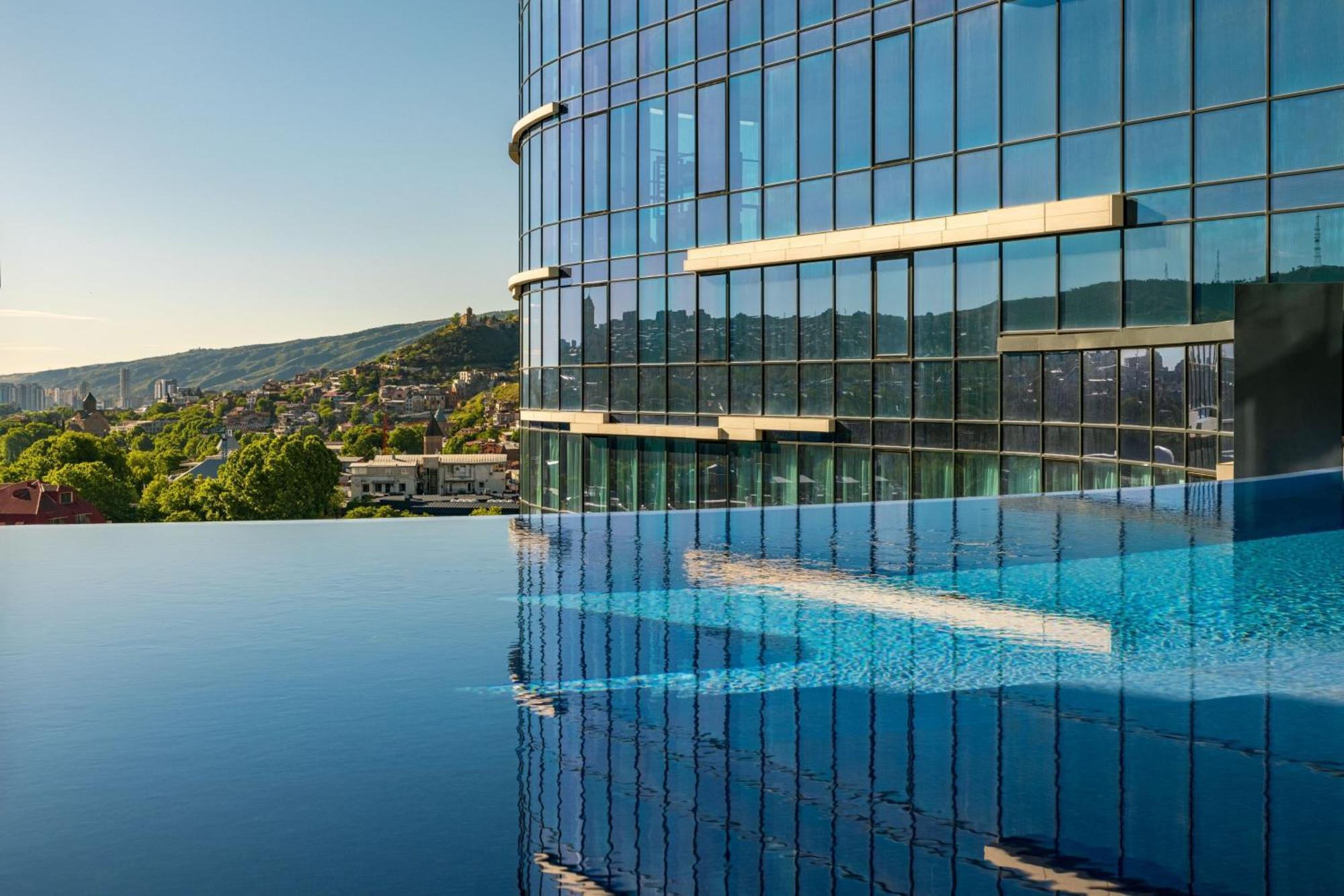 Paragraph Freedom Square, A Luxury Collection Hotel, Tbilisi Exterior photo
