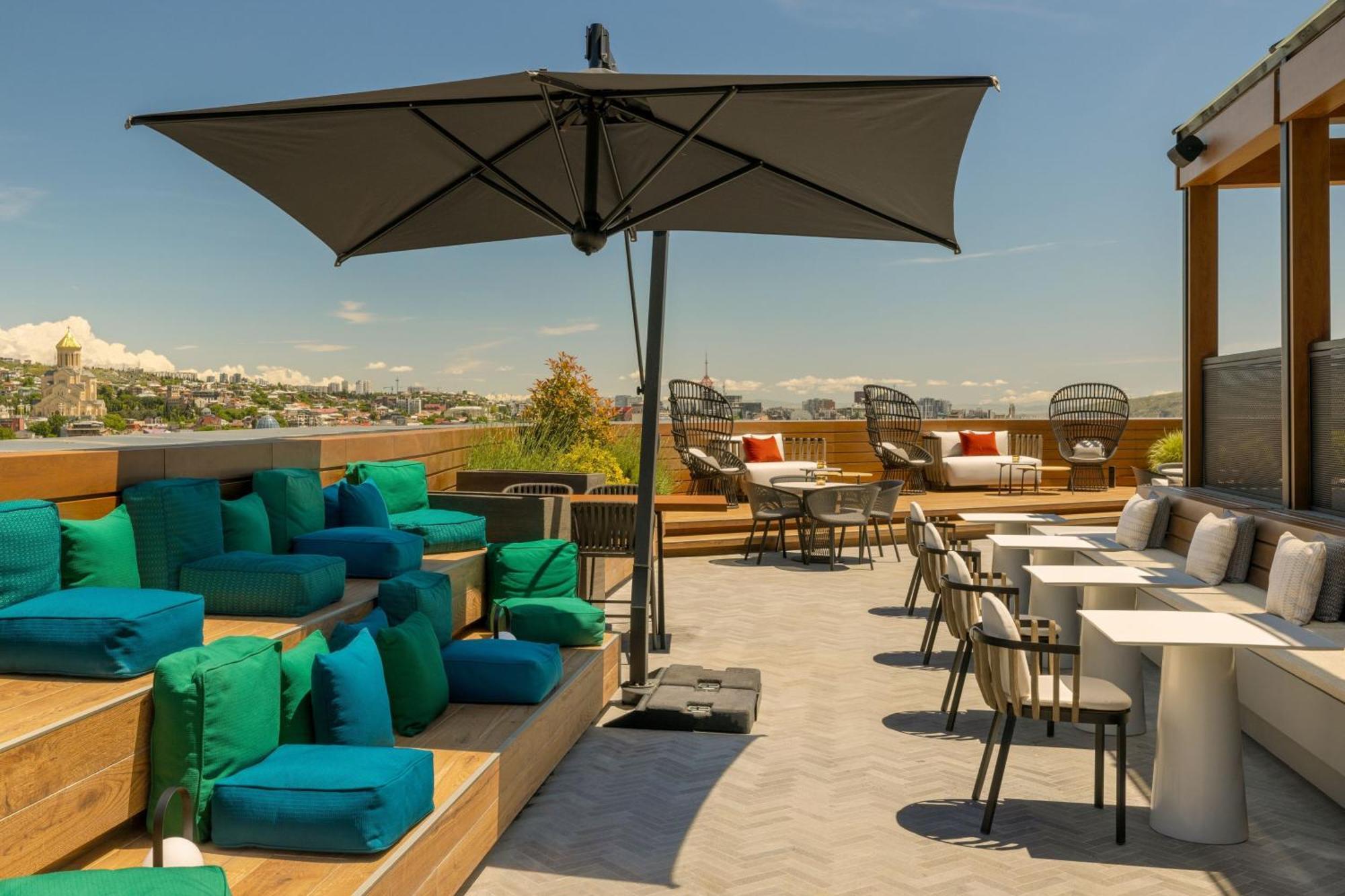 Paragraph Freedom Square, A Luxury Collection Hotel, Tbilisi Exterior photo