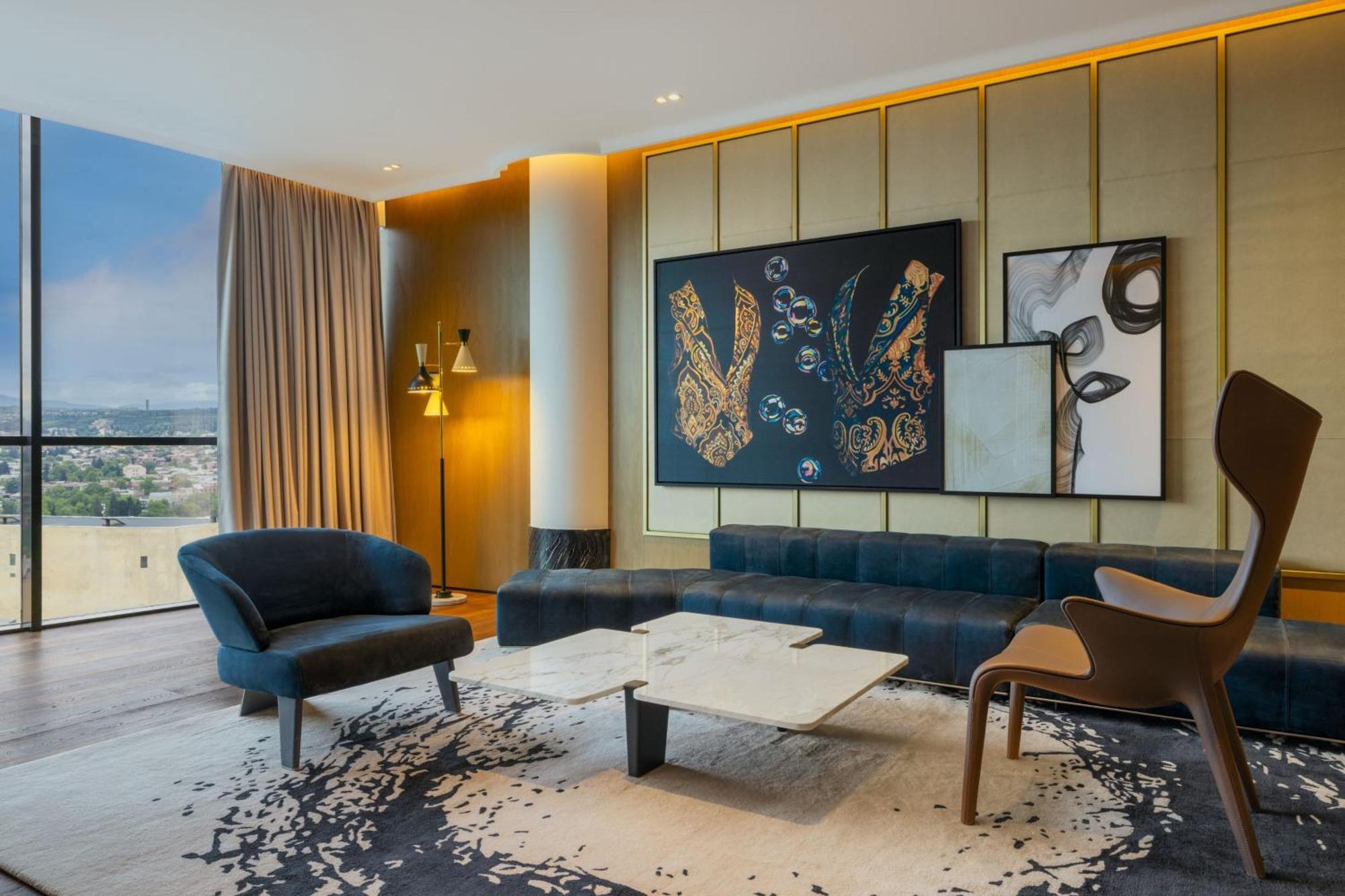 Paragraph Freedom Square, A Luxury Collection Hotel, Tbilisi Exterior photo