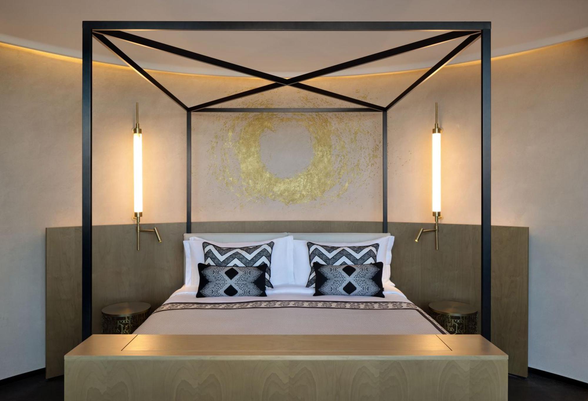 Paragraph Freedom Square, A Luxury Collection Hotel, Tbilisi Exterior photo