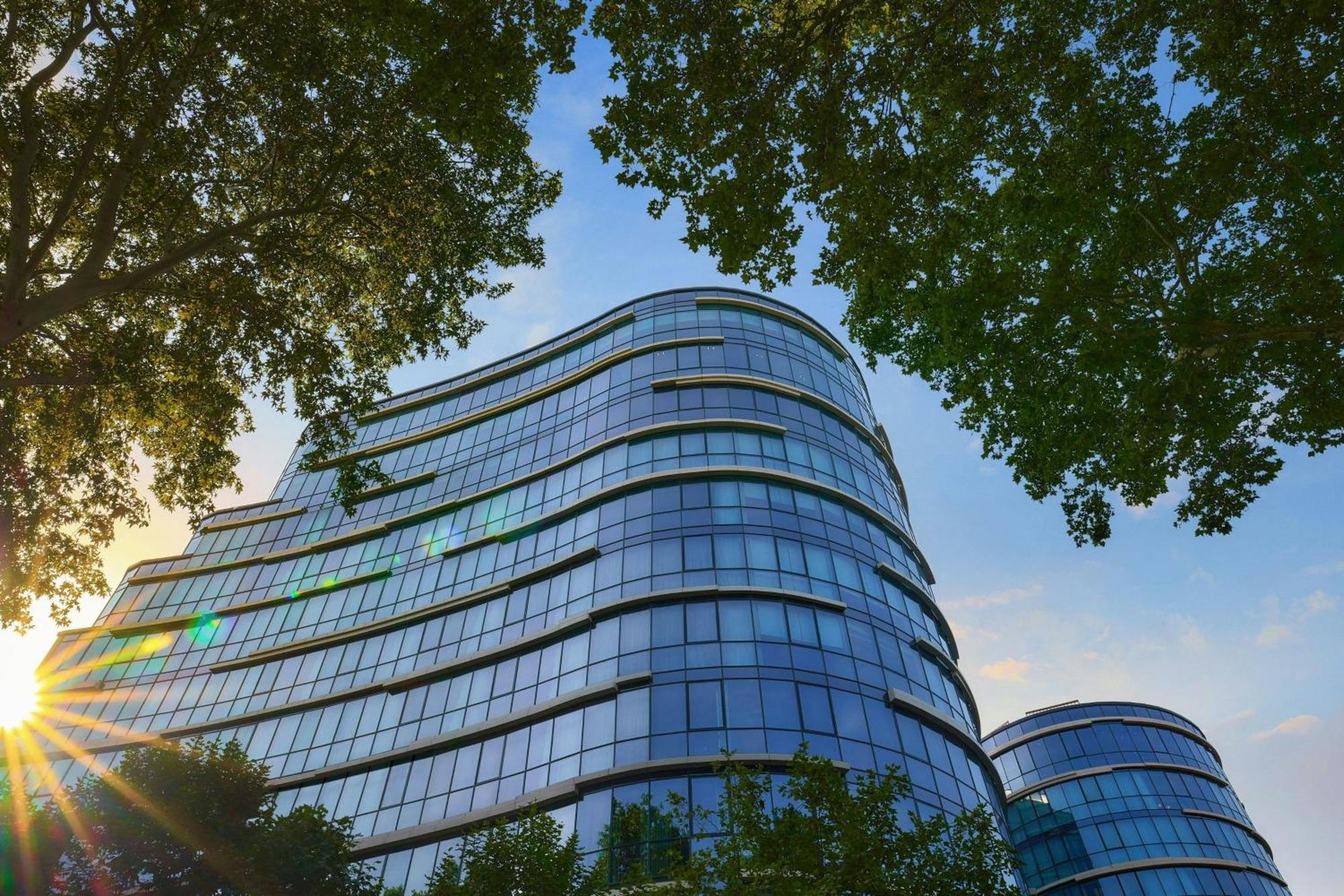 Paragraph Freedom Square, A Luxury Collection Hotel, Tbilisi Exterior photo